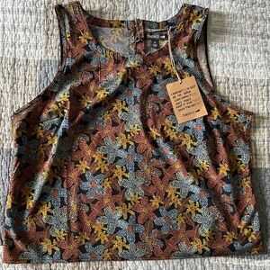 NWT Title Nine Crusher Button Back Tank